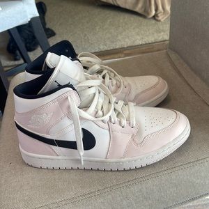 Woman’s size Jordans worn 1 time